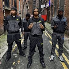 syna world Tracksuit short set Official syna Online Store